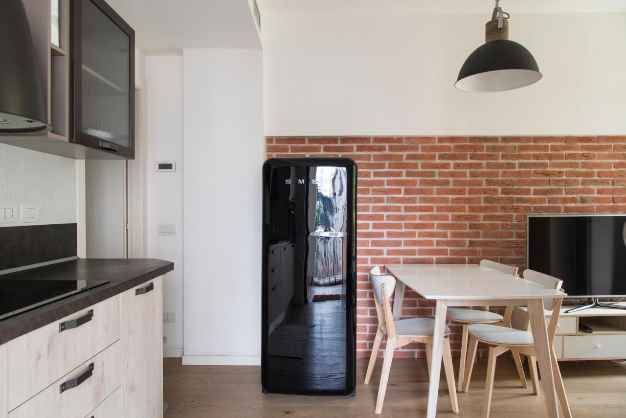 Apartment Youhosty - Monviso 32 Milan